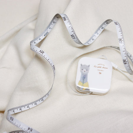 retractable tape measure with lama motif